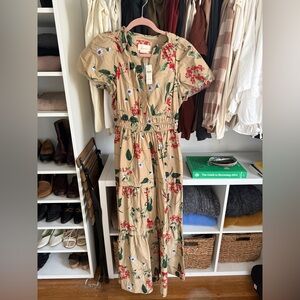 Anthropologie Beige Floral Button-Front Top with Green Leaves